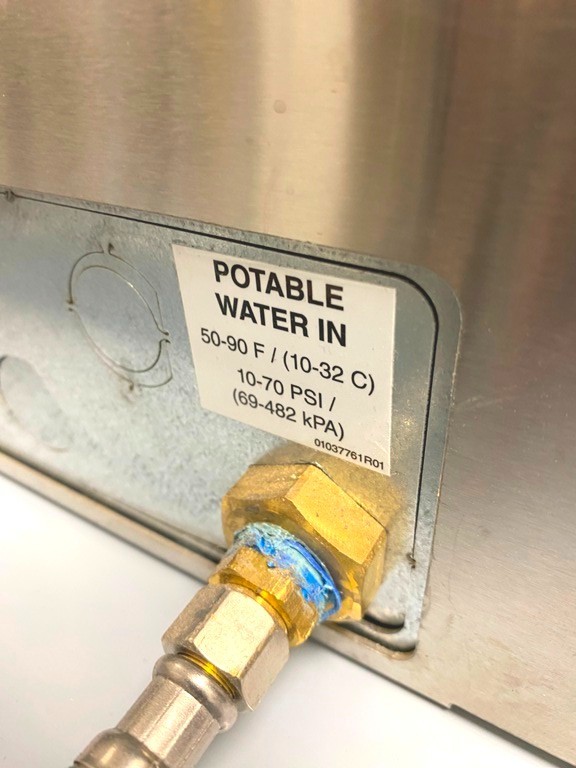 Ice Maker & Water Dispenser/ Follett 50CI425A Symphony Plus Air Cooled 425 Lbs