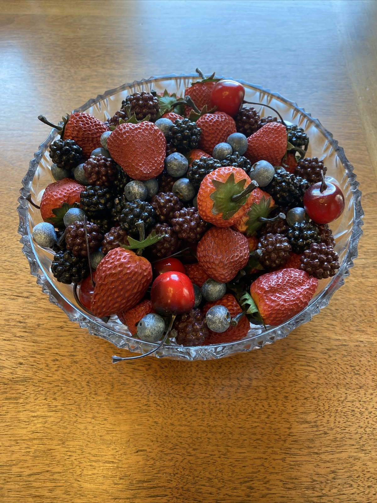 Ceramic Faux Cherries Strawberries Mixed Berries Made In Italy Movie Prop 192 Pc