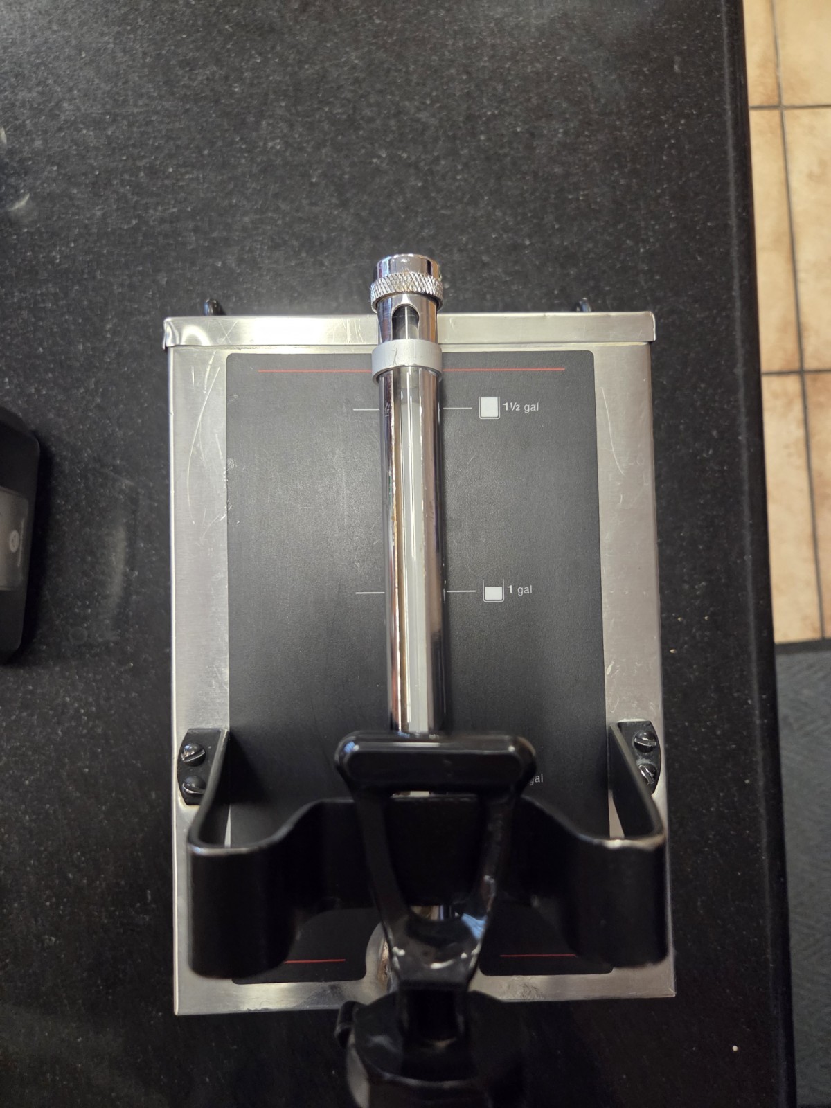 BUNN 20950.0004 Bunn 1.5 Gallon, Top Handle, 1.5 GPR FF (One) 1 Server ONLY