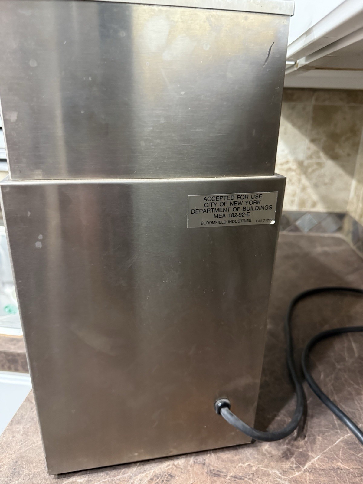 Bloomfield Koffee King Coffee Maker and Pot Warmer Restaurant Style Coffee Maker