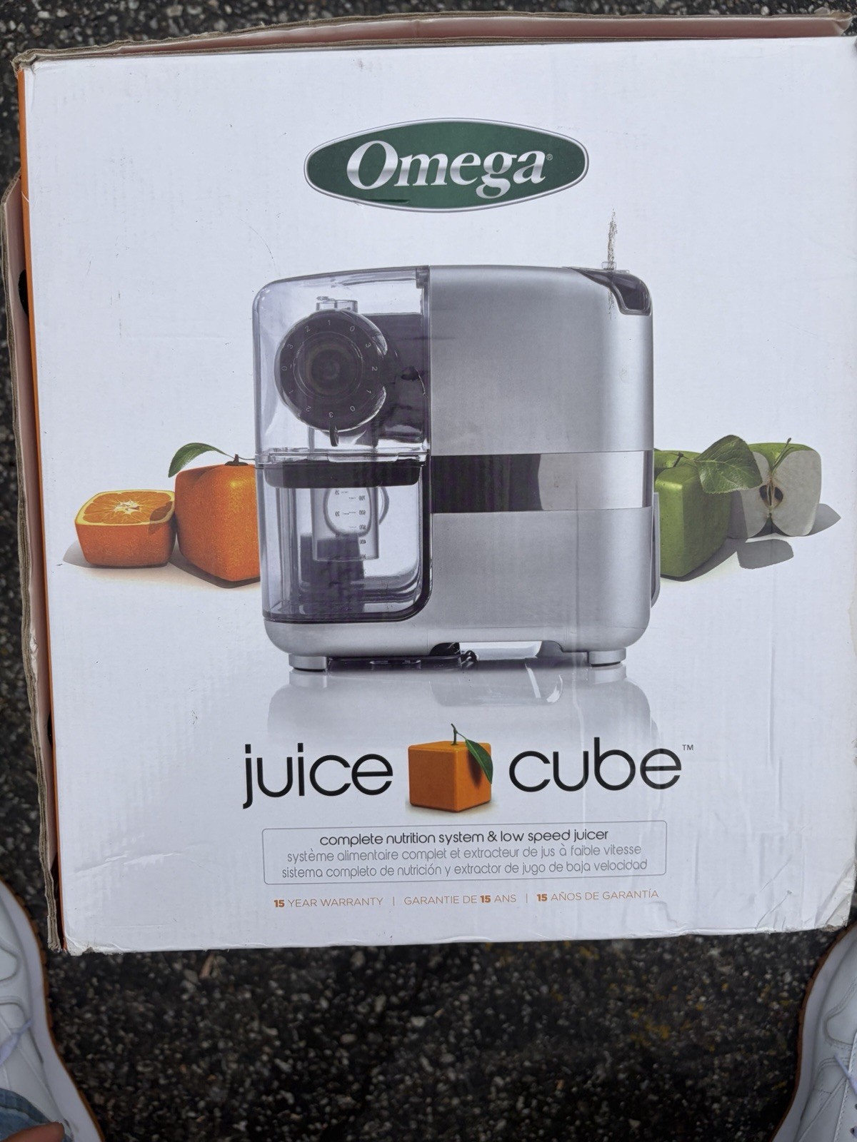 Omega Cold Press 365 Masticating Slow Juicer with On-Board Storage, in Silver **