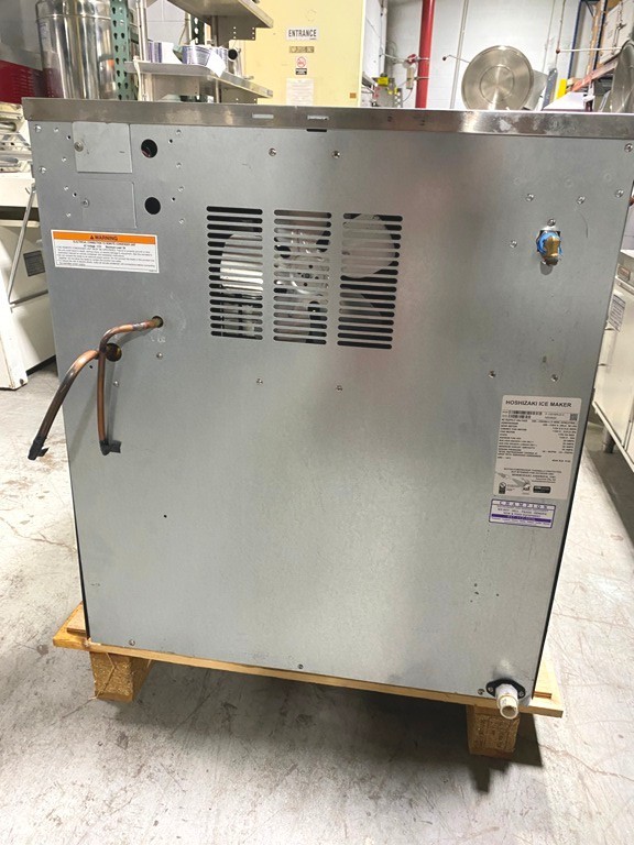 Ice Maker / Hoshizaki F-1501MRJZ-C Air-cooled Cubelet-style with 1353 Lb/Day