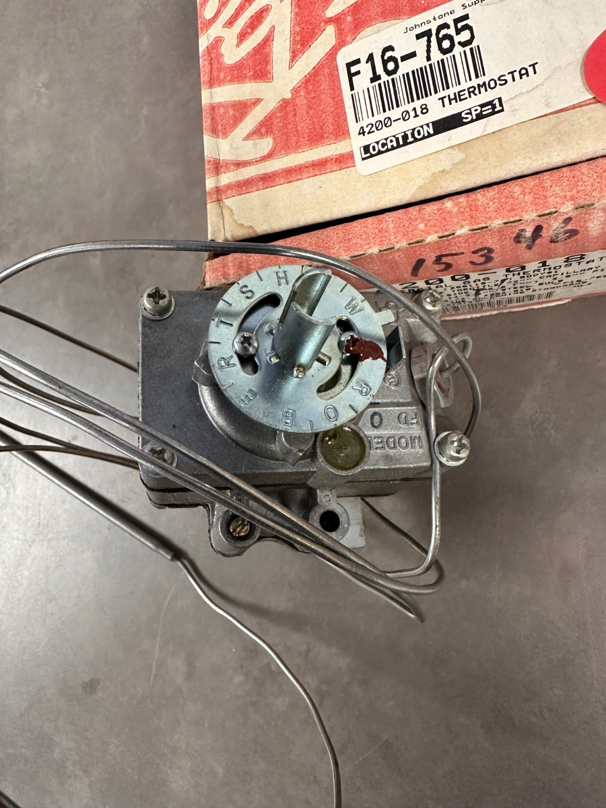 Robertshaw 4200-018 Gas Cooking Control, Tstat, 3/8In, 150-550, F16-765