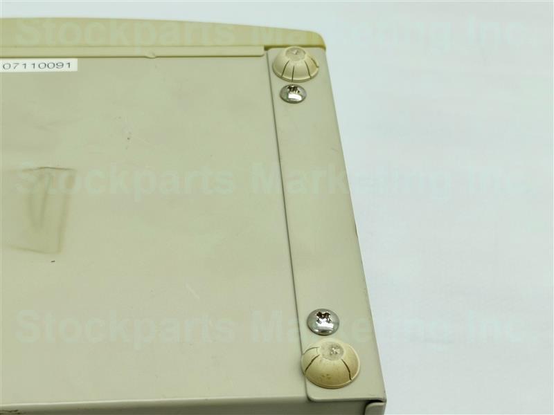 Sanwa Supply SWW-31V SWW31V VGA Changer 30 Days Warranty Expedited Shipping