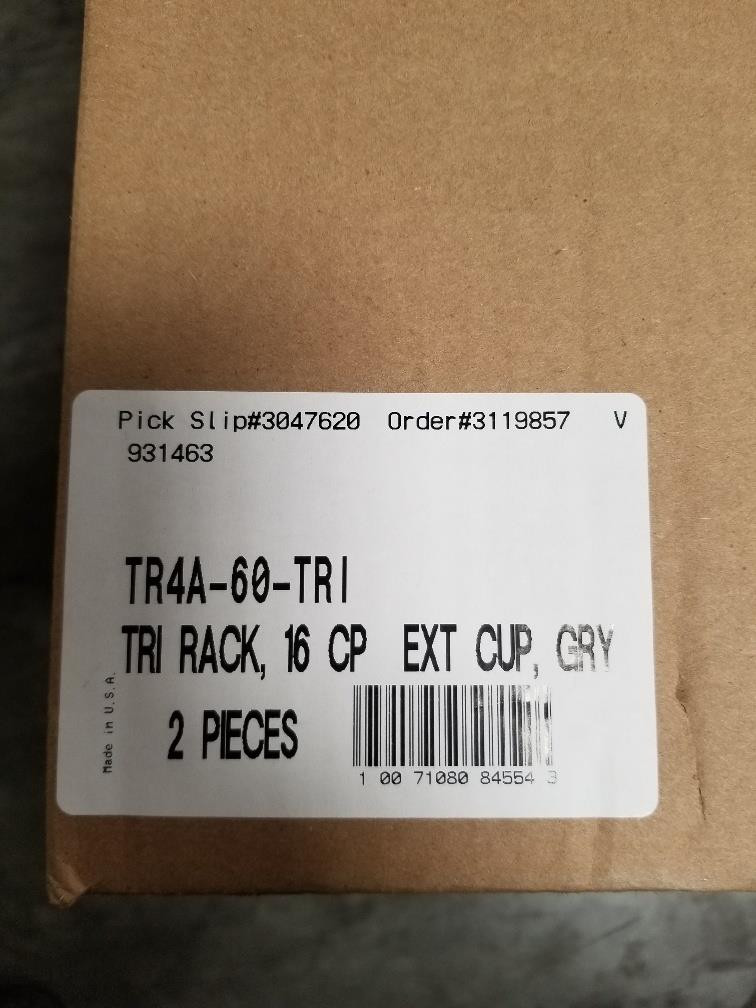 2 in one case Vollrath TR4A-60-TRI Traex® Full-Size Gray 16-Compartment 3″ Cup