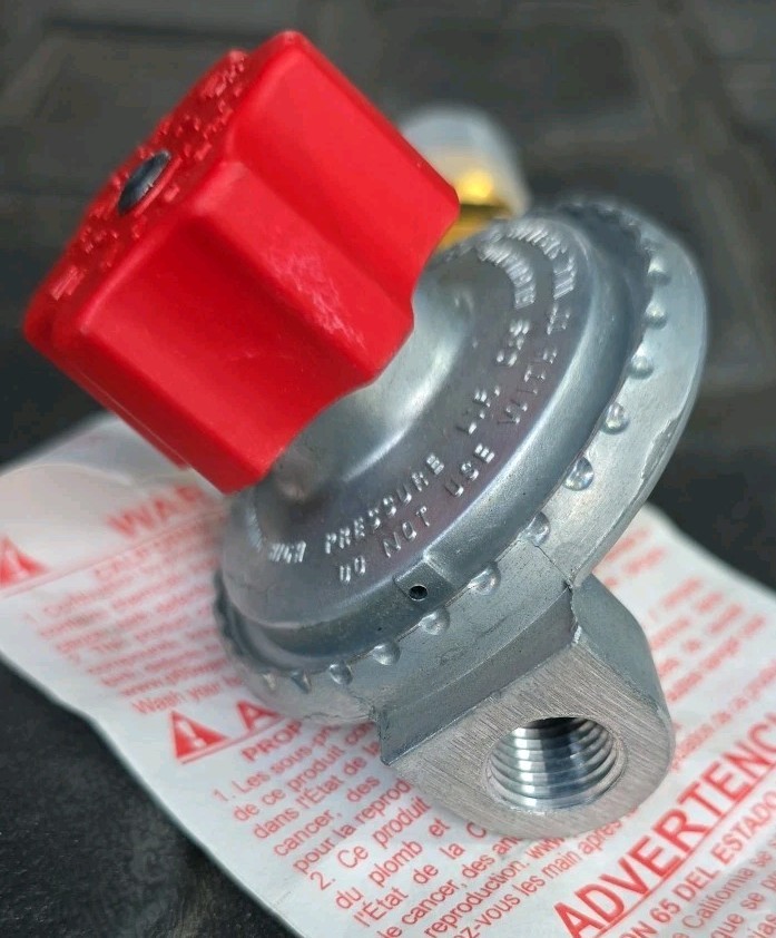 Precimex 7003 Adjustable Propane Regulator LP Gas Valve 1/4″ NPT
