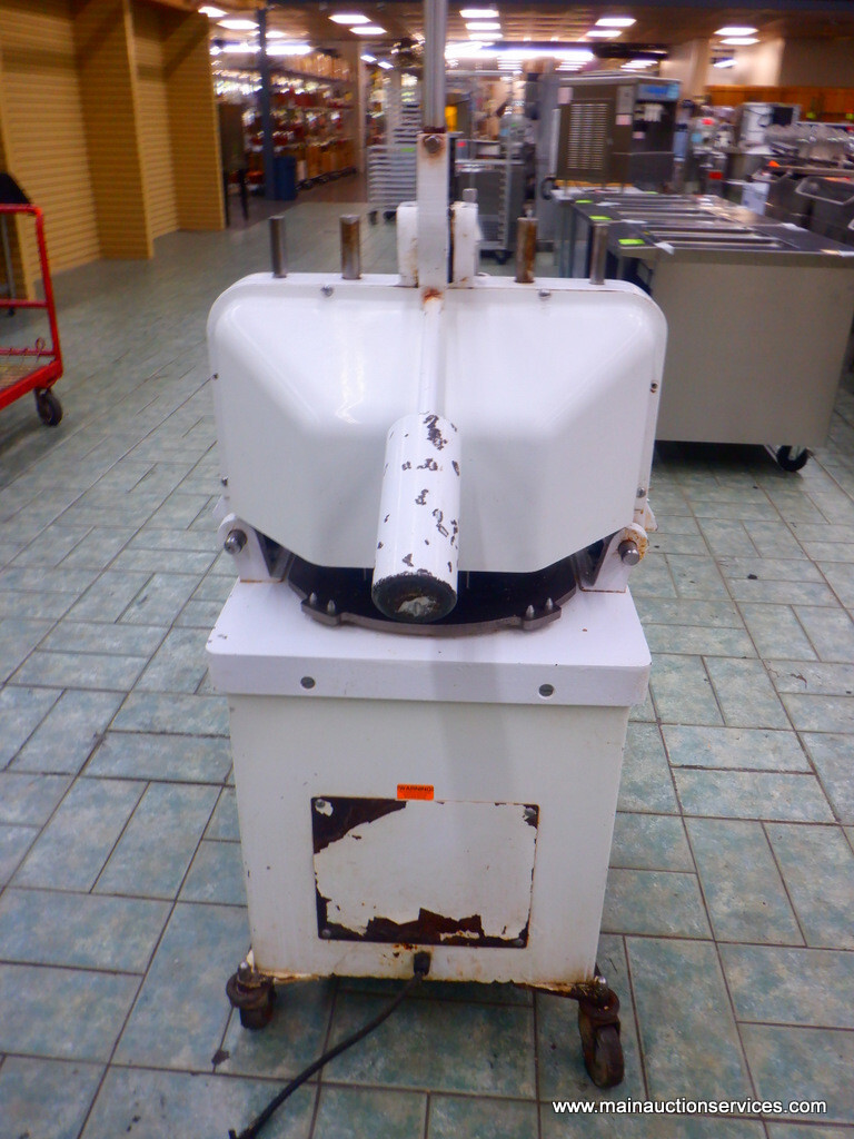 Oliver 625-S, Commercial Semi-Automatic Dough Divider/Round