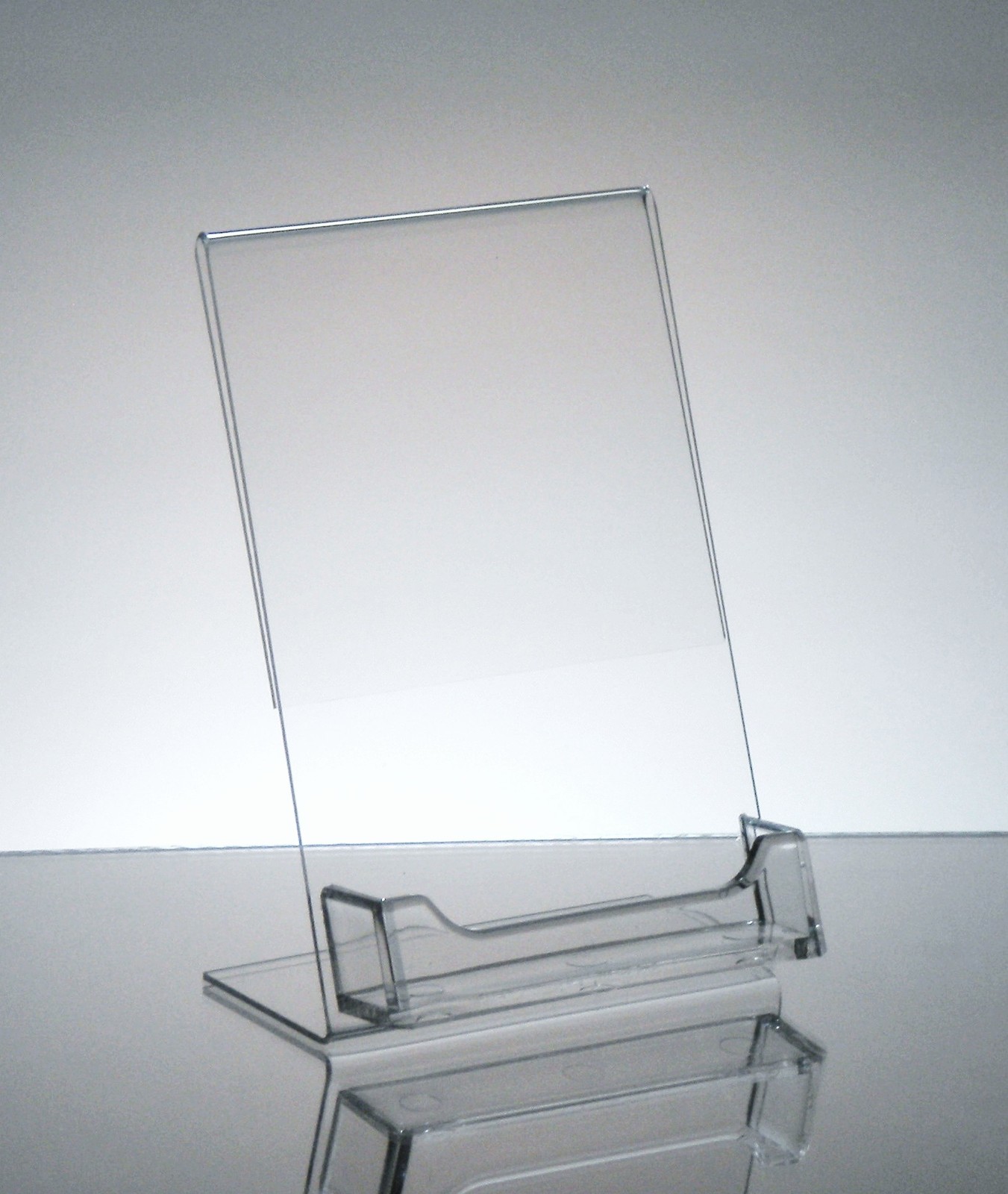 10 Acrylic 4″ x 6″ Slanted Sign Holders with Business Card Holder