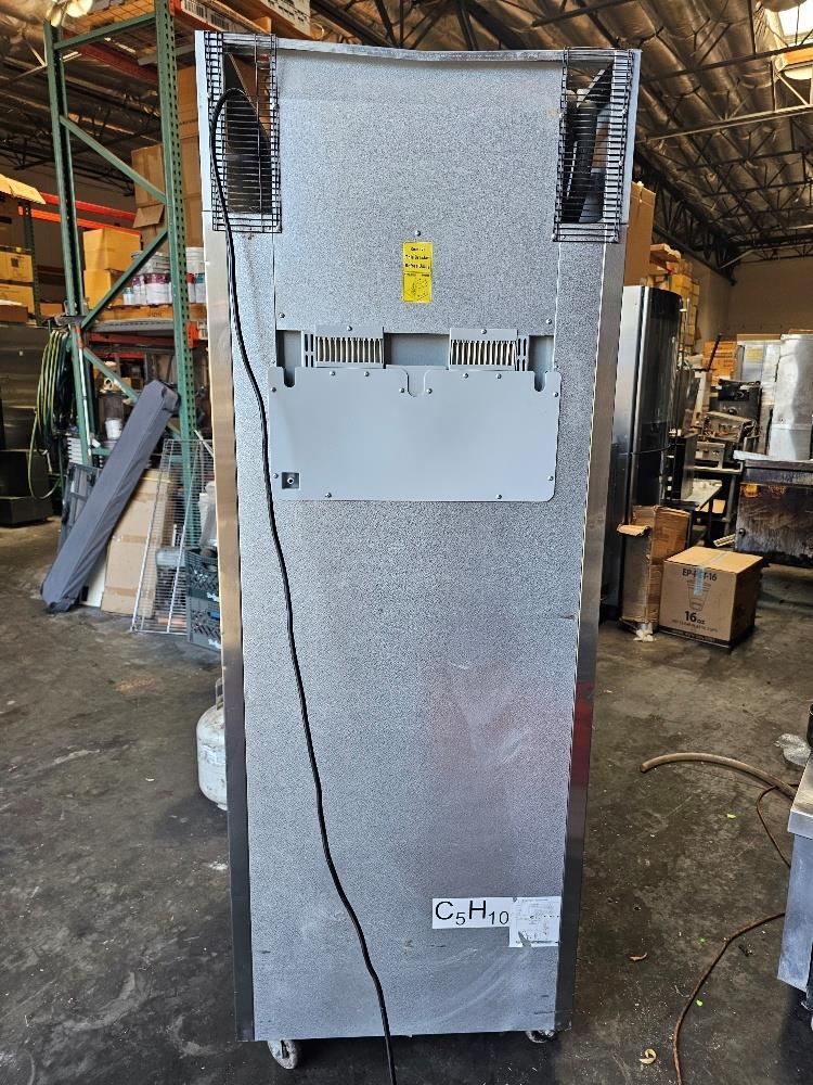 Atosa MBF8001GR Atosa Freezer Reach-in One-section Tested Works Good !!