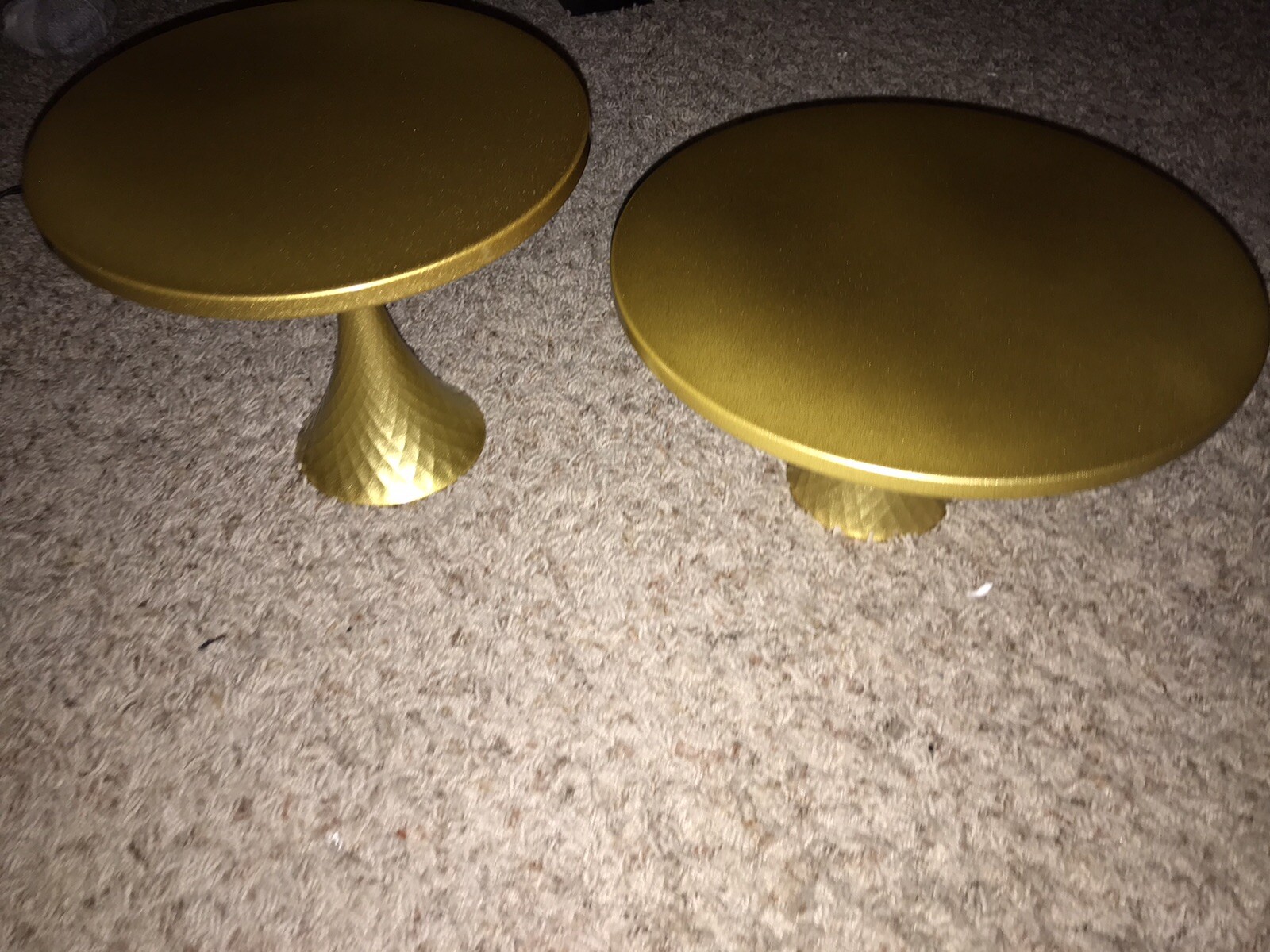 Hotity Set of 2 Round Cake Stands Modern Design Dessert Display Cake Stand
