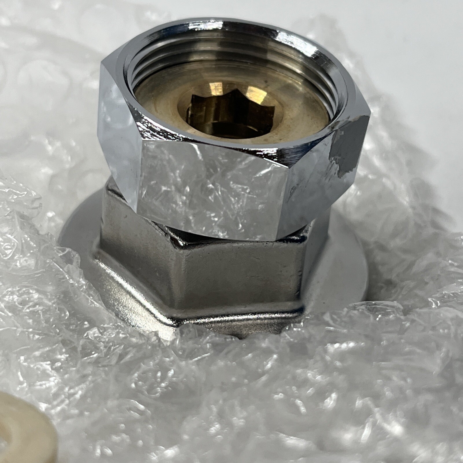 T&S Brass 1/2 Npt Female Eccentric Flanged Inlet 00AA – Free Shipping + Geniune
