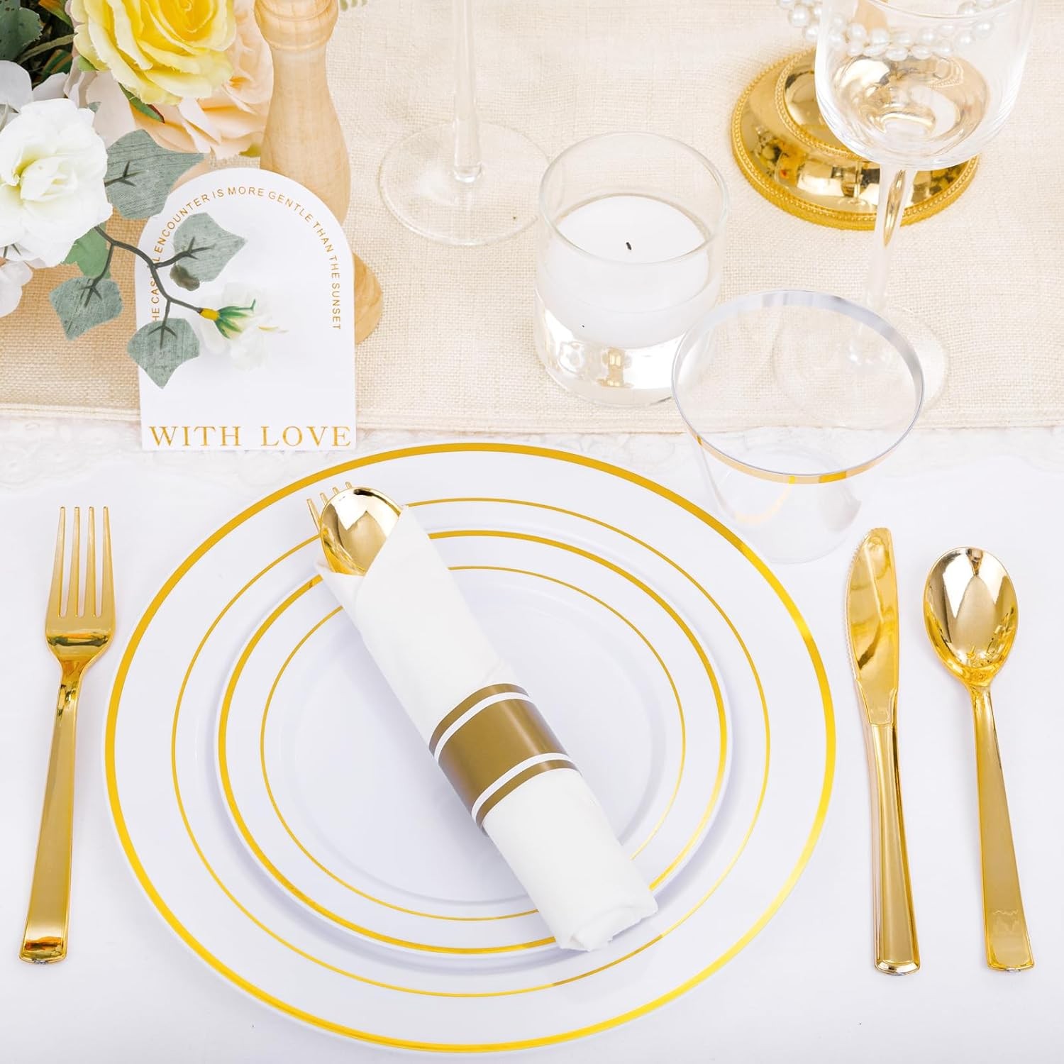 210PCS Gold Plastic Dinnerware Set Gold Plates Disposable Disposable Plates for