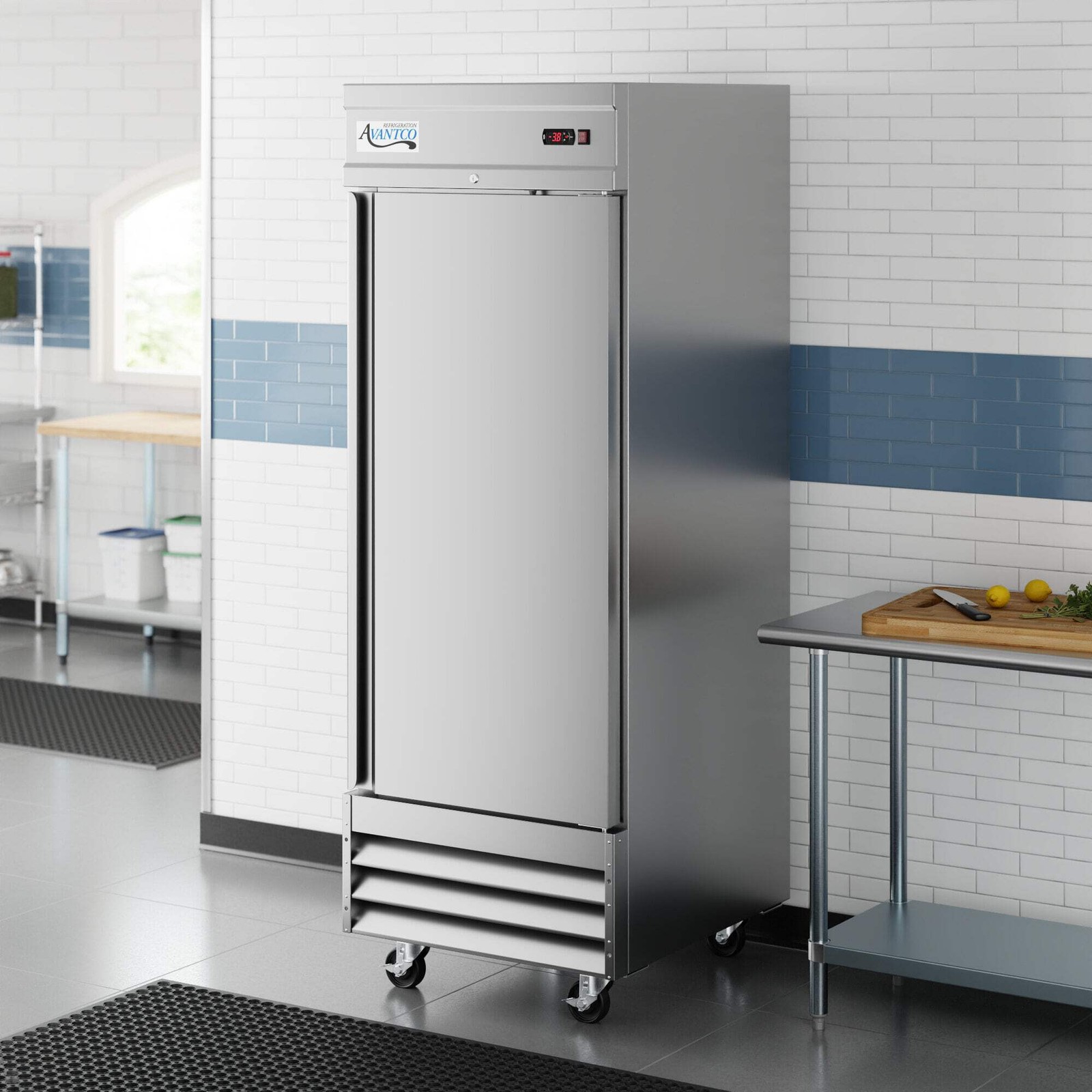 29″ Stainless Steel Solid Door Reach-In Refrigerator