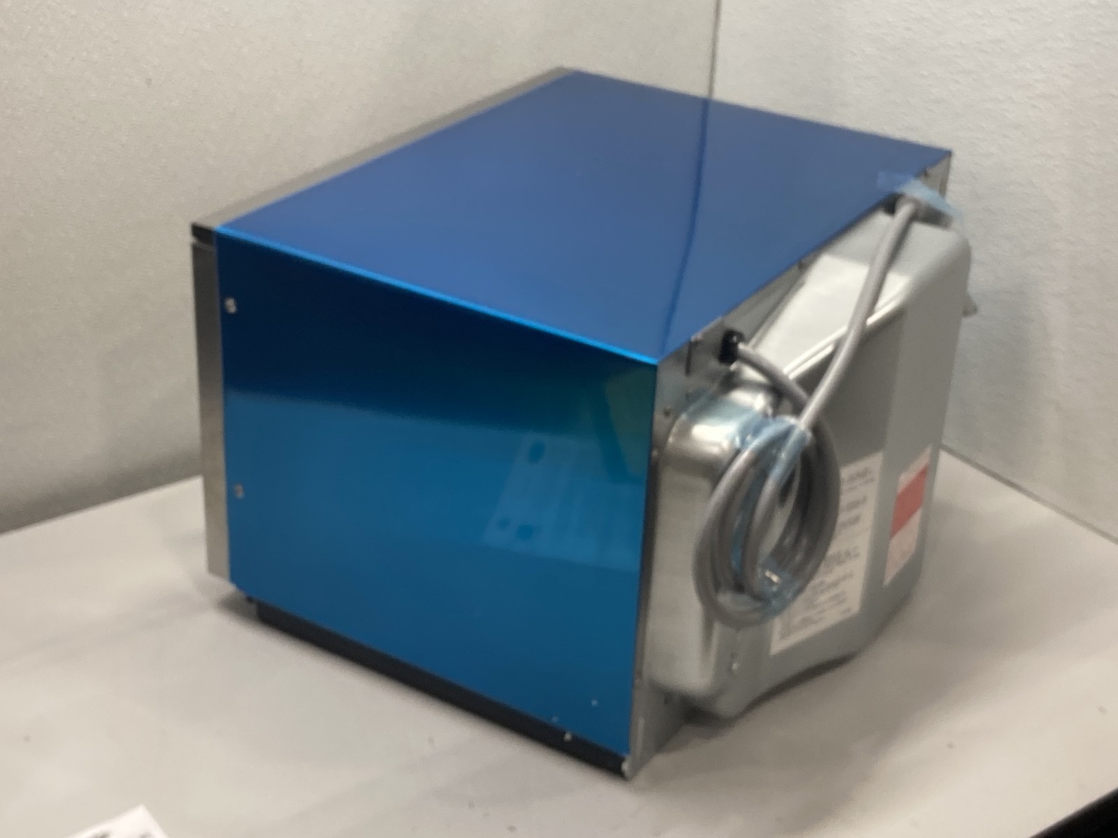 Sharp R25JT Commercial Microwave Oven 2100W Heavy Duty 0.75 Cu Ft