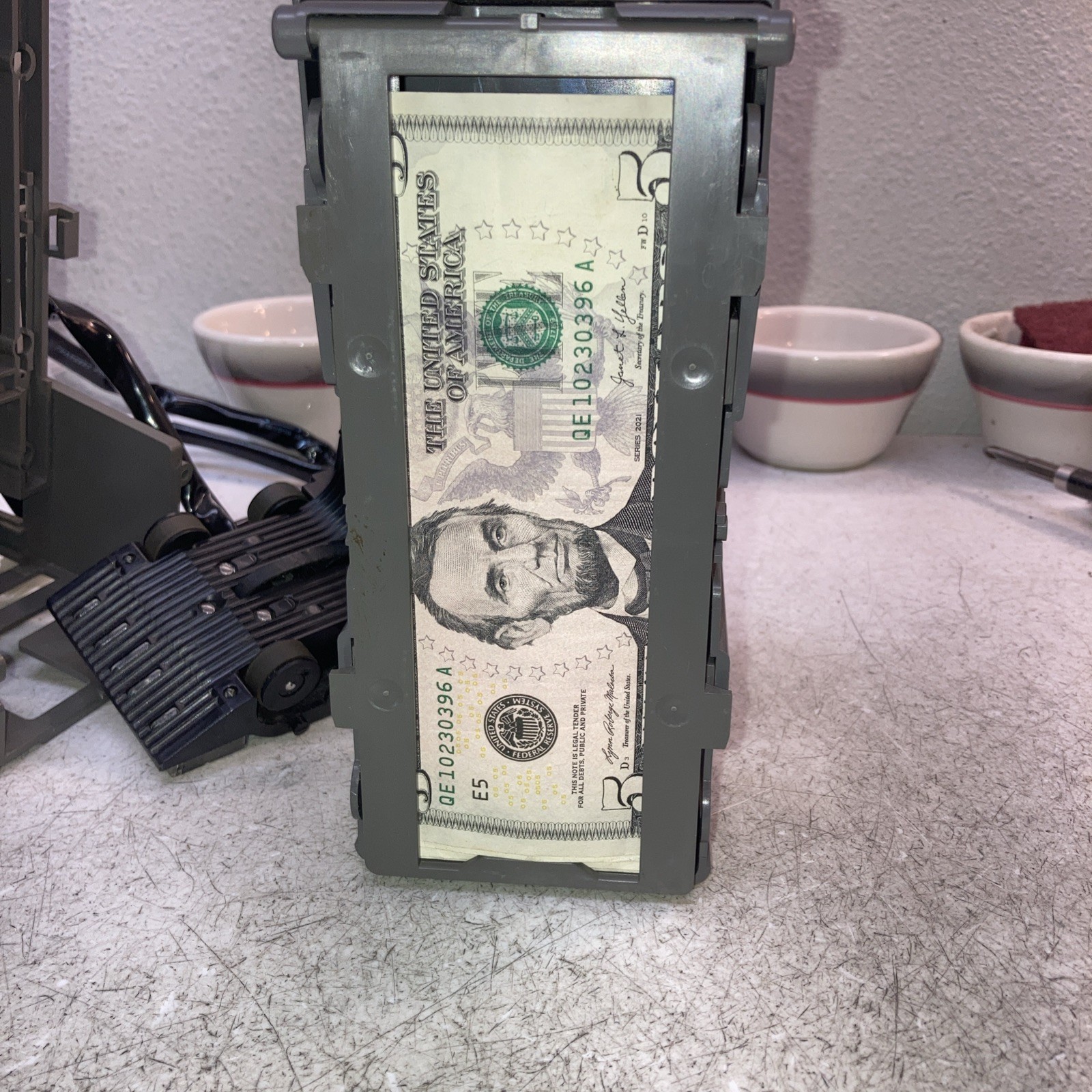 Coinco Bill Pro BP2BX 24/34 Volt Bill Validator. Takes $1-$5.00 . MDB . Rebuilt
