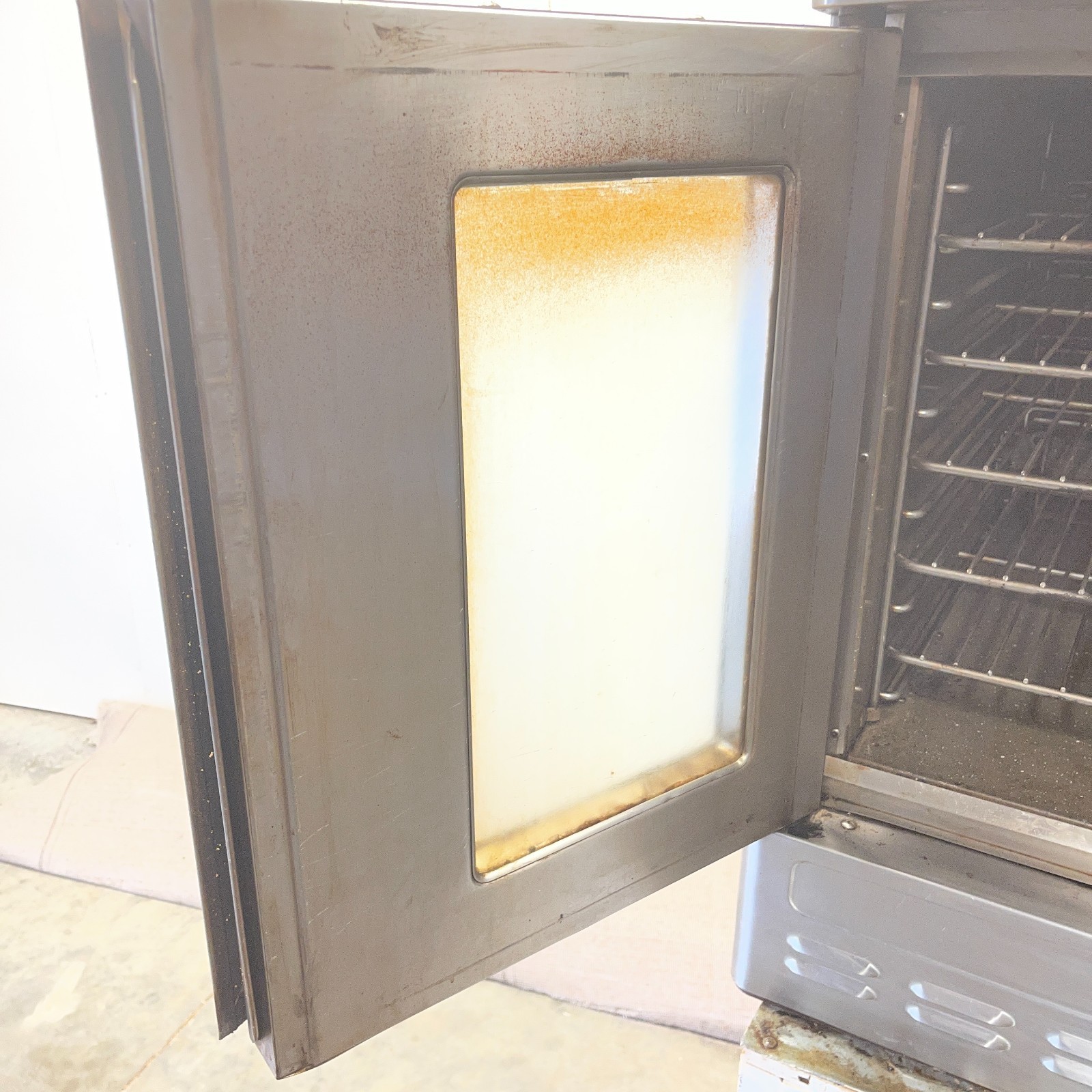 Blodgett DFG-100 Single Convection Oven Natural Gas 120v – Good Used Condition