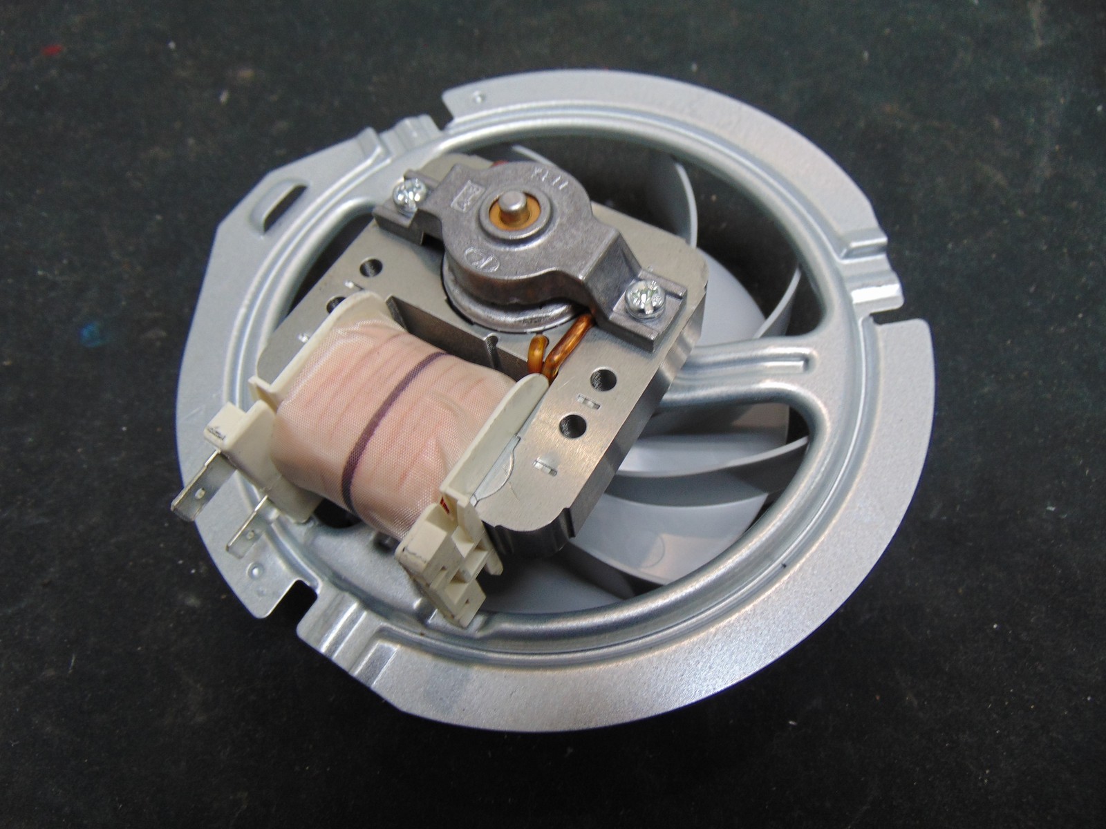 Frigidaire Electric Oven/Microwave GCWM3067AF Cooling Fan A18653201