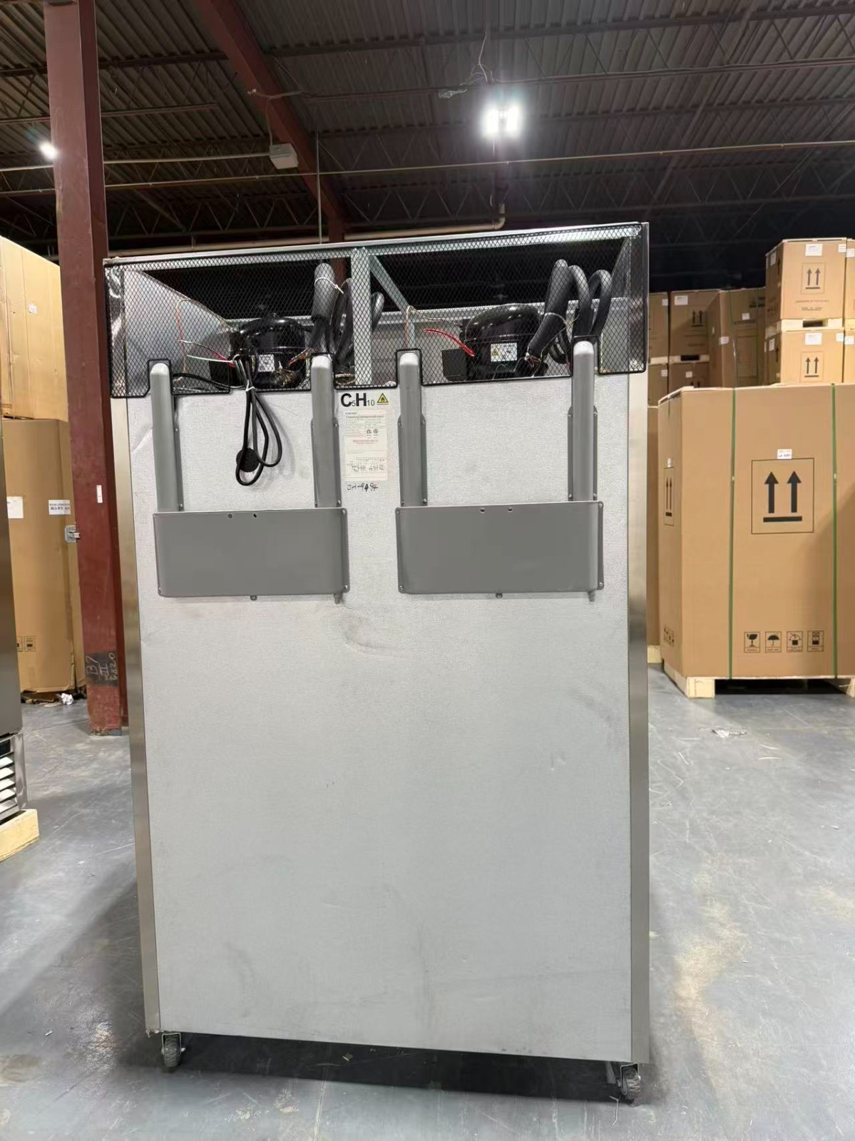 WESTLAKE 48″ 2-Door Commercial Refrigerator Freezer Combo – DENTS