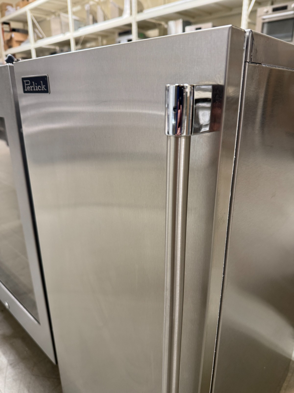 Perlick H50IMS-L 15″ Clear Ice Maker w 27 lb. Storage Outdoor Rated without Pump