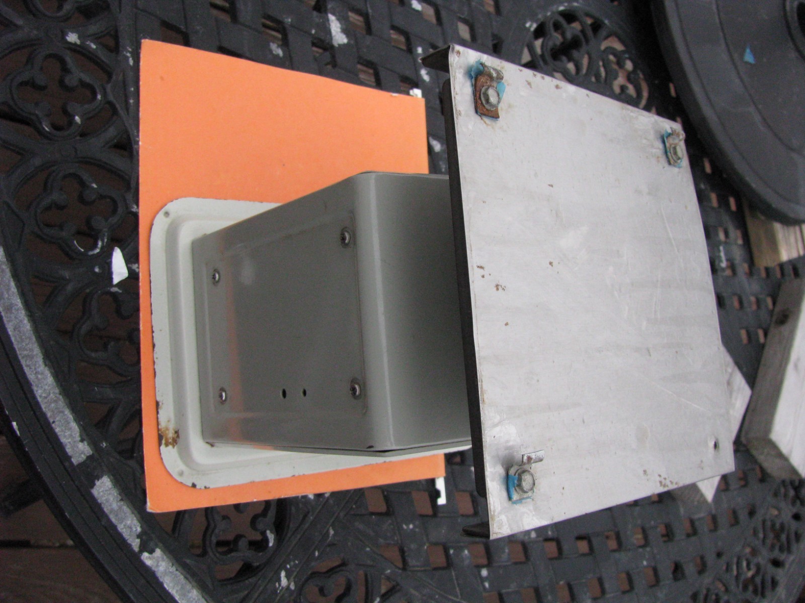 Accu-Weigh Dial Scale, Range: 0-40 Lbs., Top Dimensions: 7.5″ x 7.5″