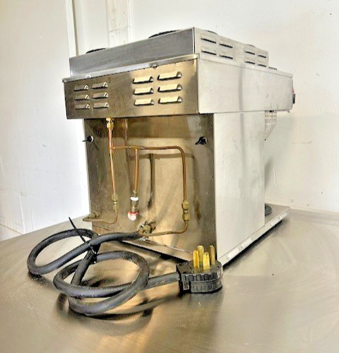 «BUNN CWTF4/2,TWIN»POUR OVER OR DIRECT LINE COFFEE BREWER W/6 WARMERS, 1PH
