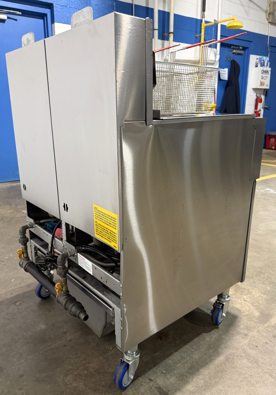 Vulcan 2TR45AF-1 PowerFry3 Nat. Gas 90-100 lb. 2 Unit Fryer (New Open Box)