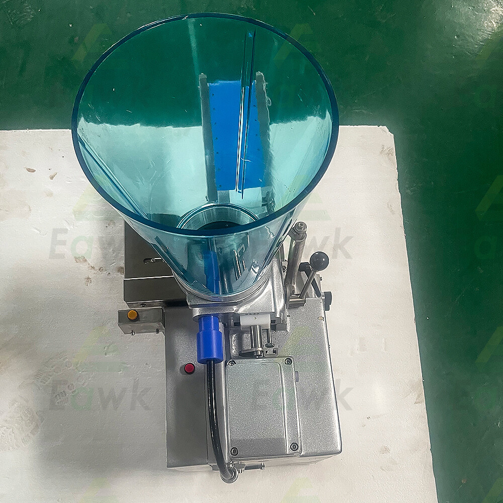 Semi Automatic Fried Dumpling Machine Gyoza Samosa Empanada Making Machine