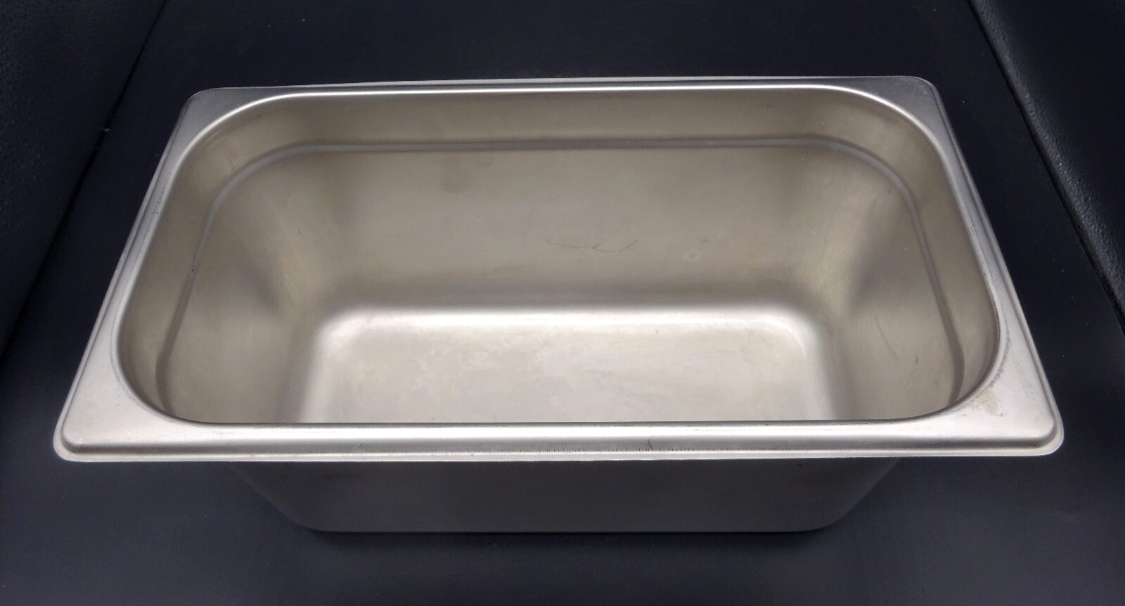 Thunder Group STPA8136, Third-Size Steam Table Stainless Pan 6 x 12.75 x 6.8″