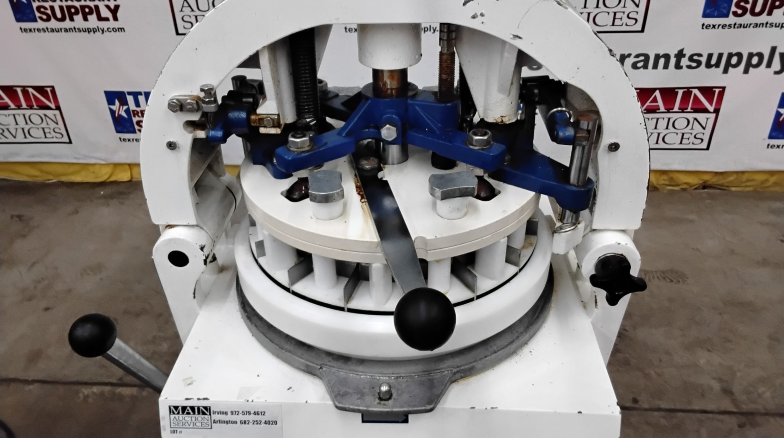 Doyon DSA336 Semi Automatic Bakery Dough Divider Rounder
