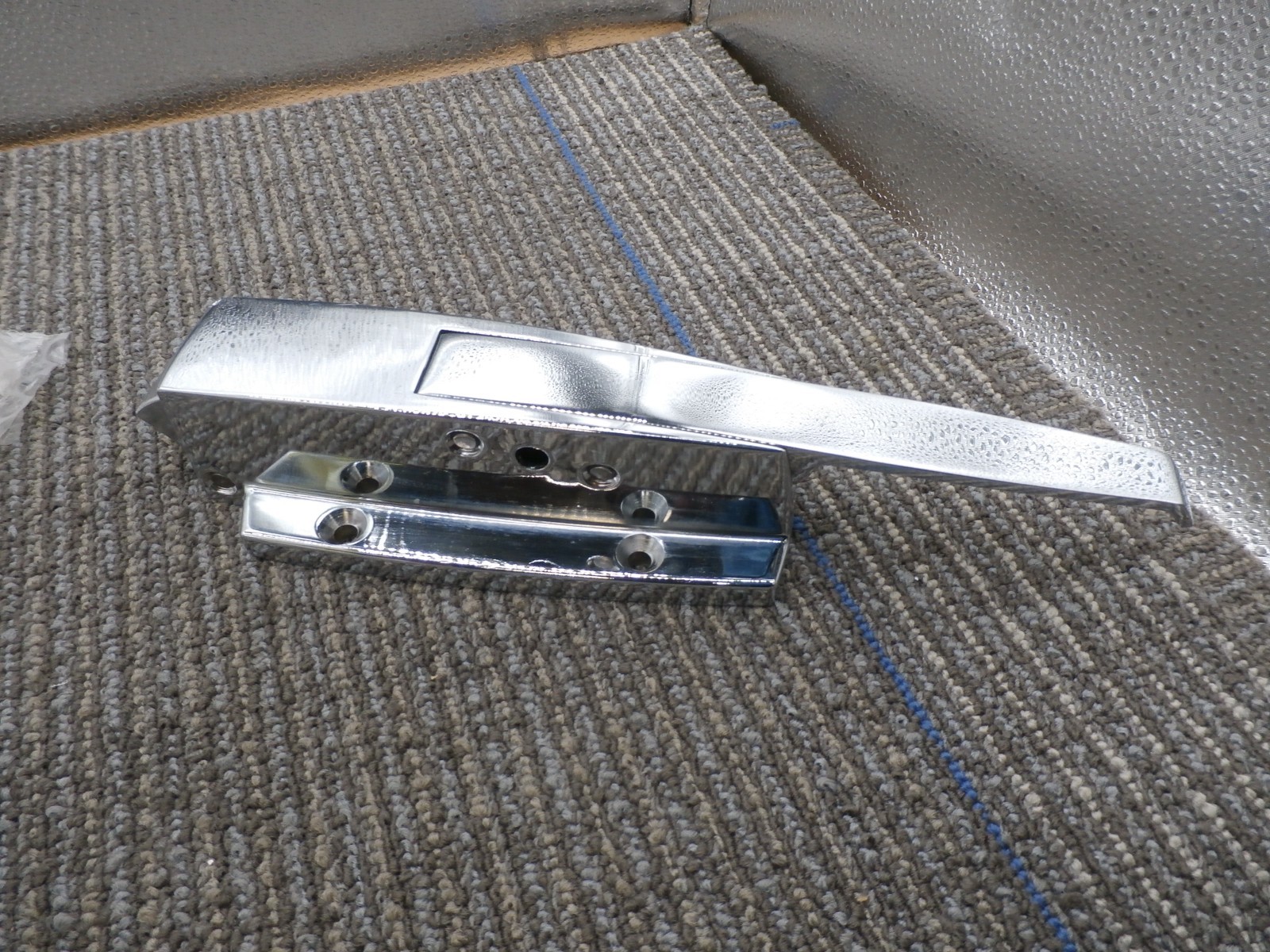 HANDLE ONLY CHG W38 Series Walk-In Freezer Door Latch W38-Y001 Polished Chrome