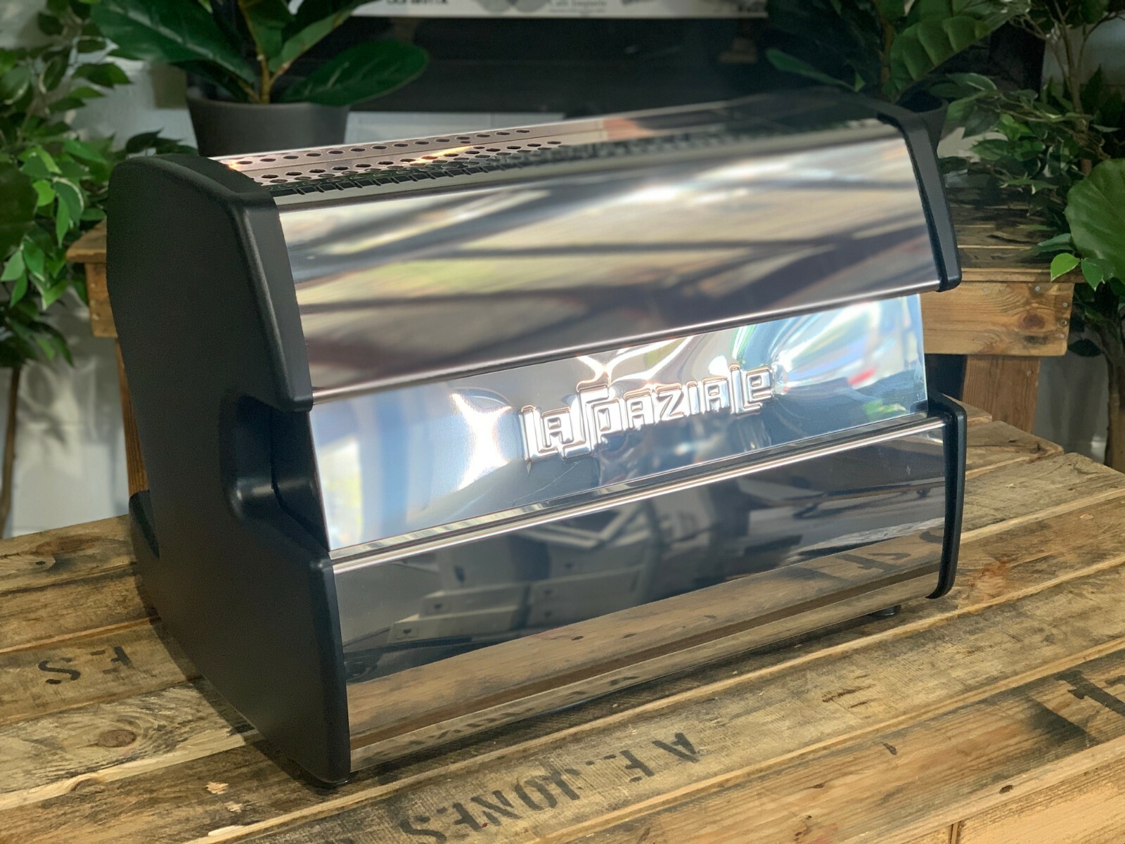 LA SPAZIALE ARMONIA EK 2 GROUP BLACK ESPRESSO COFFEE MACHINE COMMERCIAL CAFE