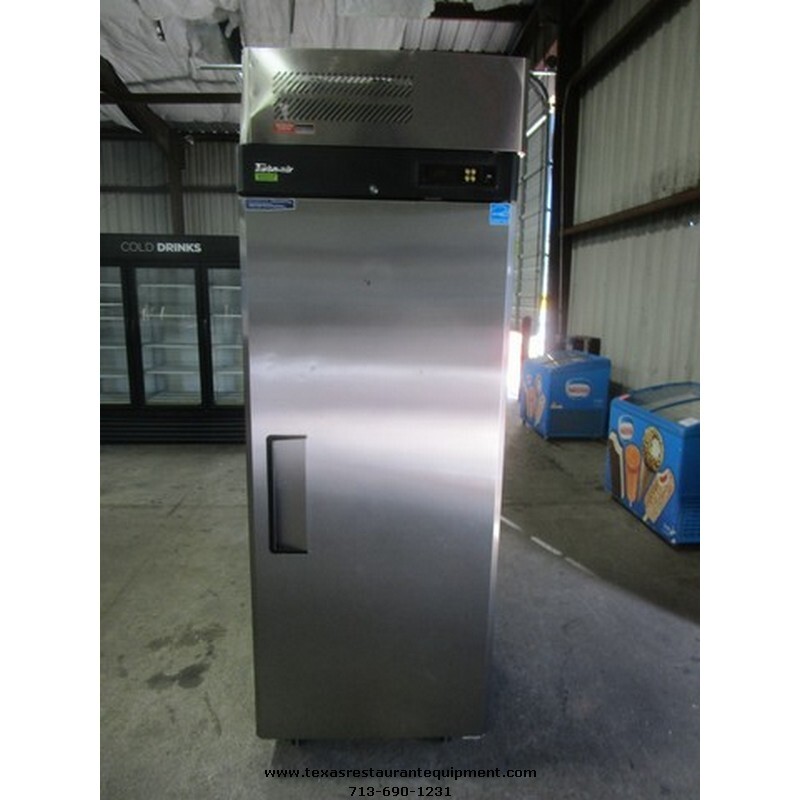 USED TURBO AIR M3R24-1-N 28 3/4″ REACH IN REFRIGERATOR