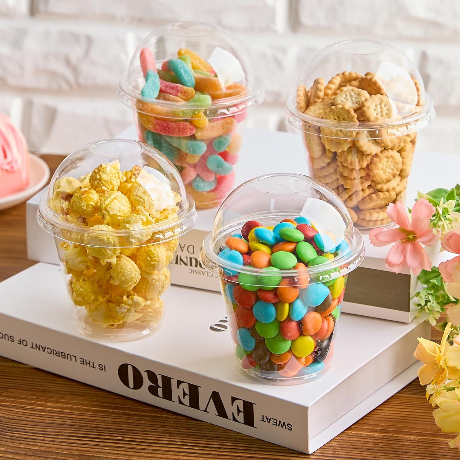 50 Pack 9 Oz Clear Plastic Dessert Cups with Dome Lids No Hole, Small Parfait Cu