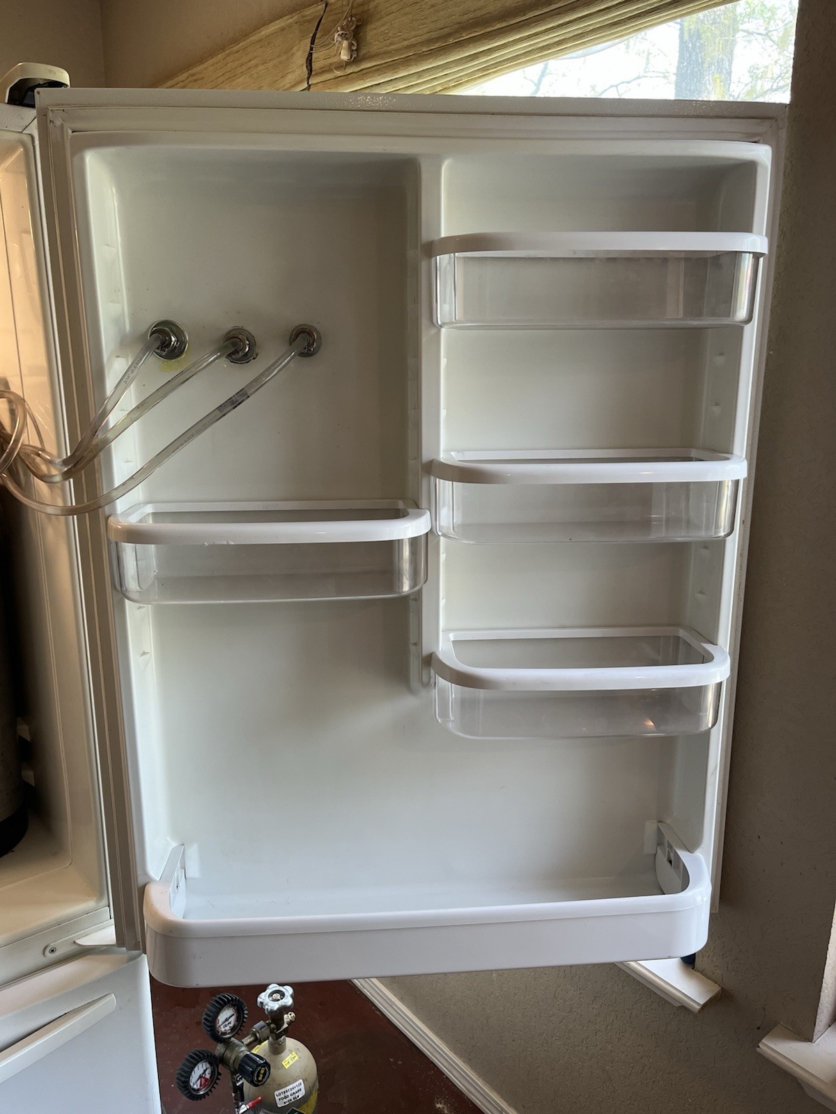Whirlpool Commercial Kegerator 3 Taps 3 Kegs White Converted Refrigerator