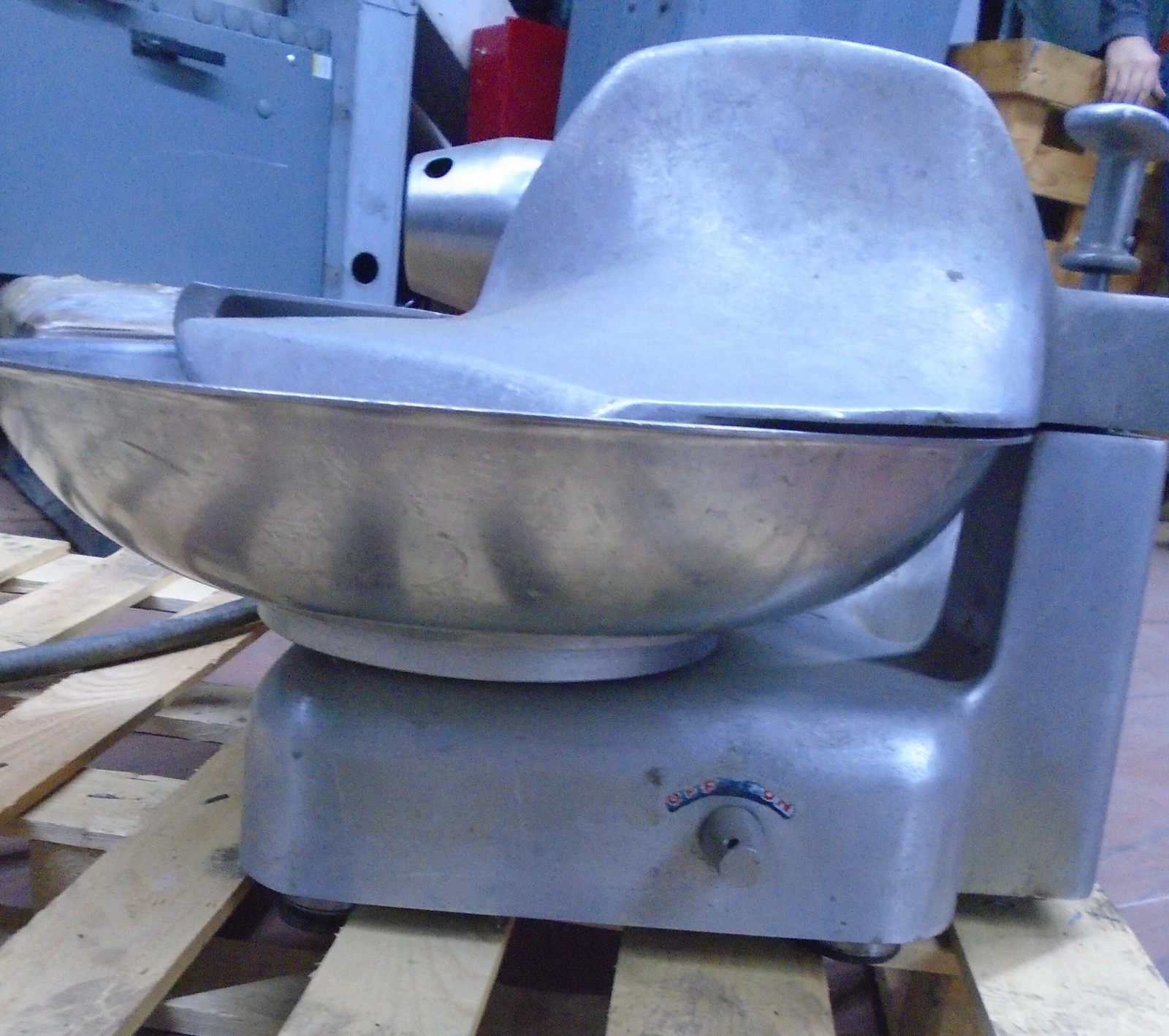 HOBART BUFFALO CHOPPER 84181D 1HP 2.75A 220V 3450RPM 3PH 60CYCLE 1YEAR WARRANTY