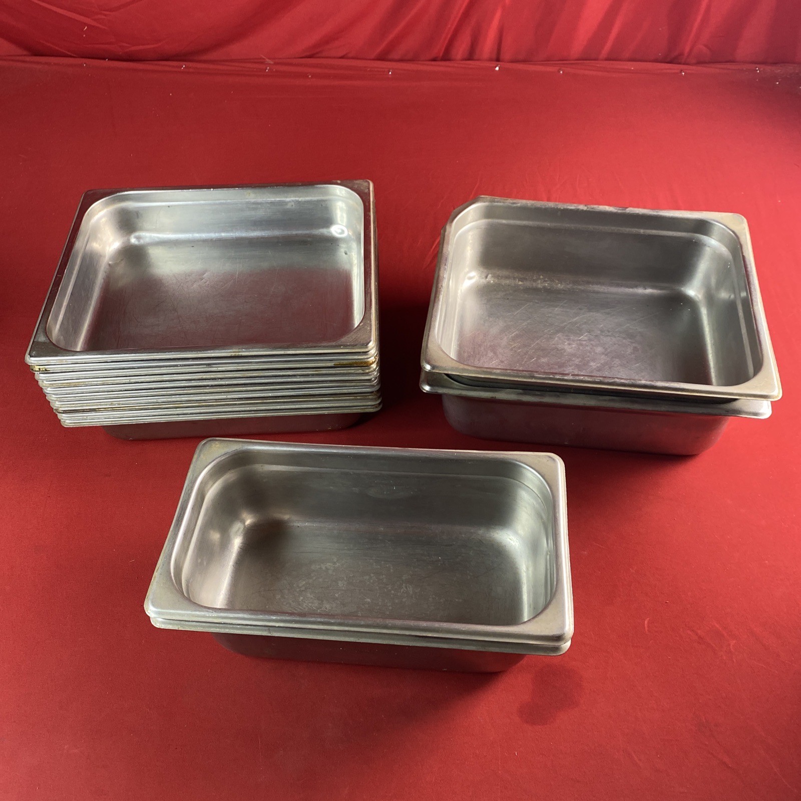 Adcraft Deli Stainless Steel Pan – 10x 200H2, 2x 22H4, 2x 22T4 Half Size Pans
