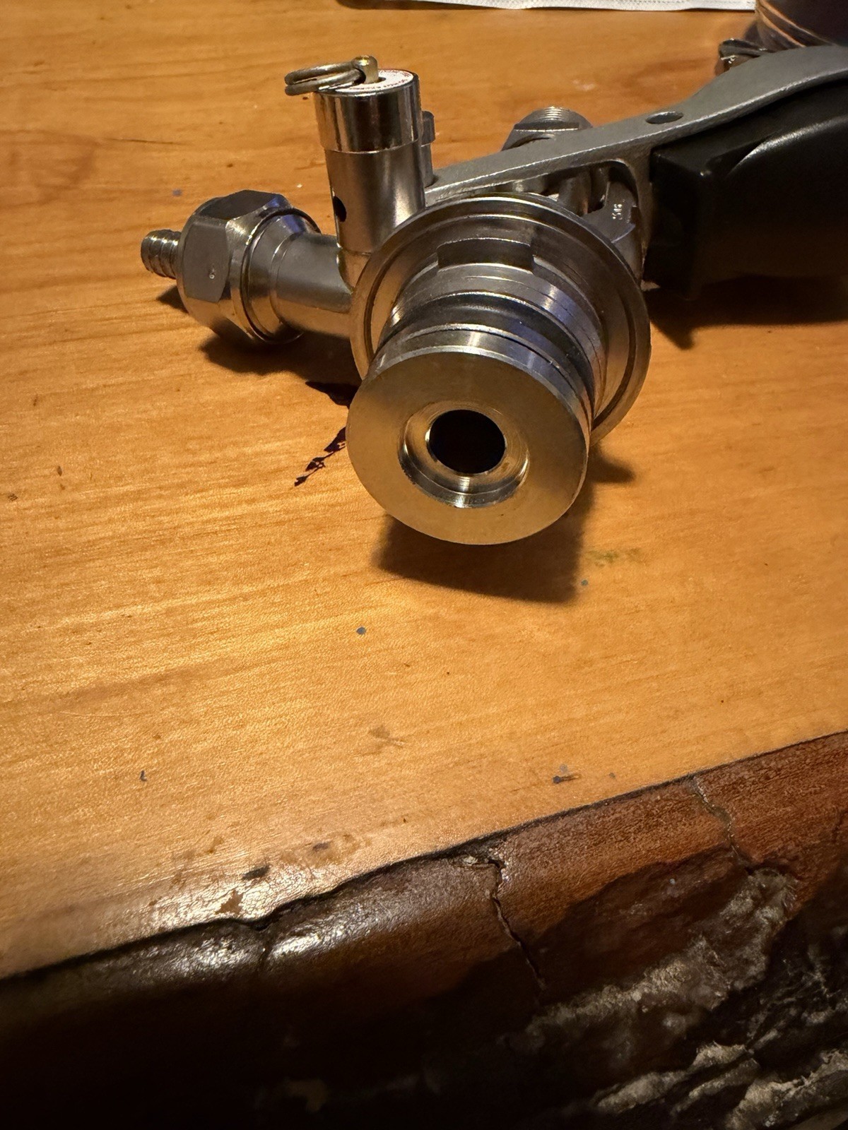 Guinness U-Style Keg Coupler
