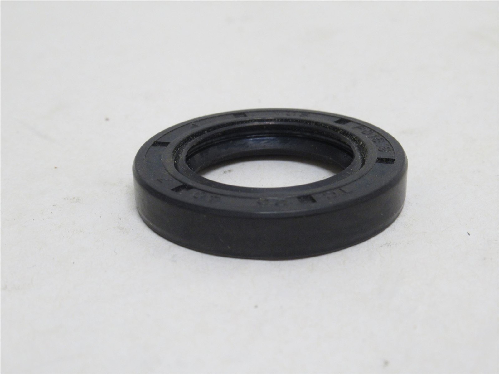240105 New-No Box; Marel 7323760CC2504007 Lot-2; Oil Seals; 25mmID x40mmOD