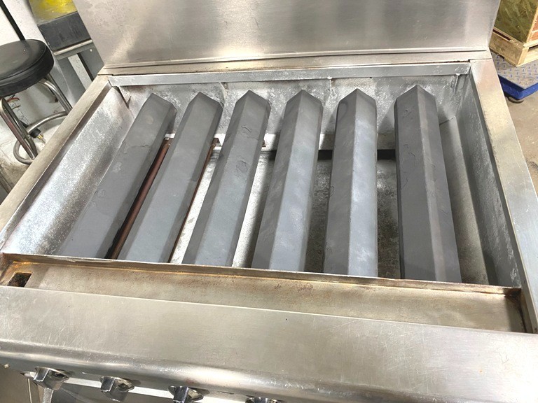 Griddle/ Broiler Imperial IR-36BR-C Radiant Broiler Range Convection Oven Gas