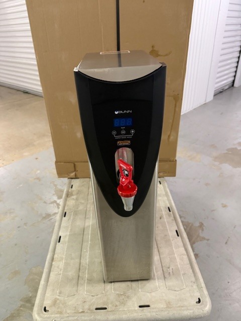 Bunnomatic H5X 5 Gallon (18.9L) 120 V SST Hot Water Dispenser