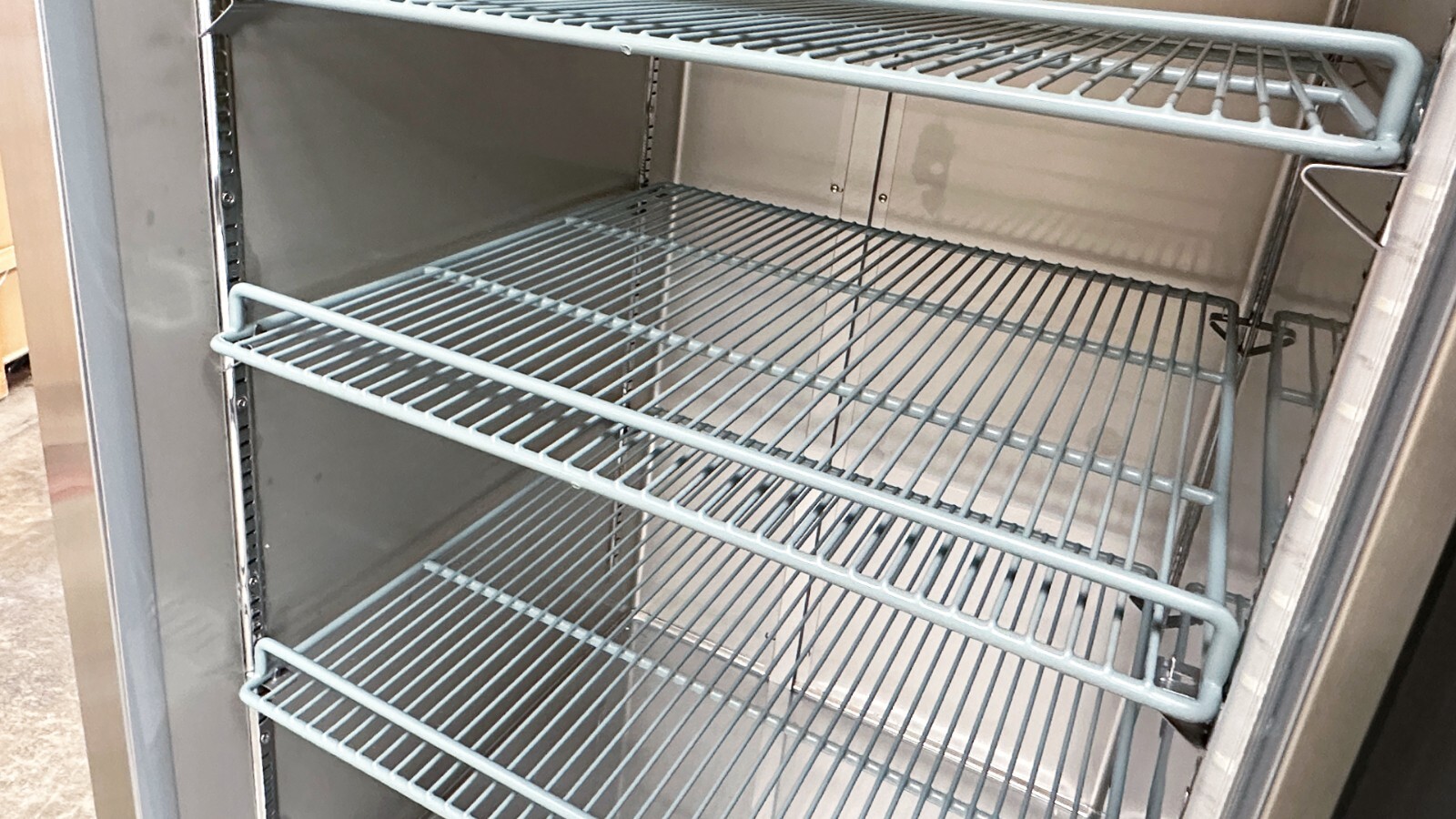 NEW Commercial Upright Reach In Refrigerator NSF ETL Stainless 29″ x 32″ x 82.5″
