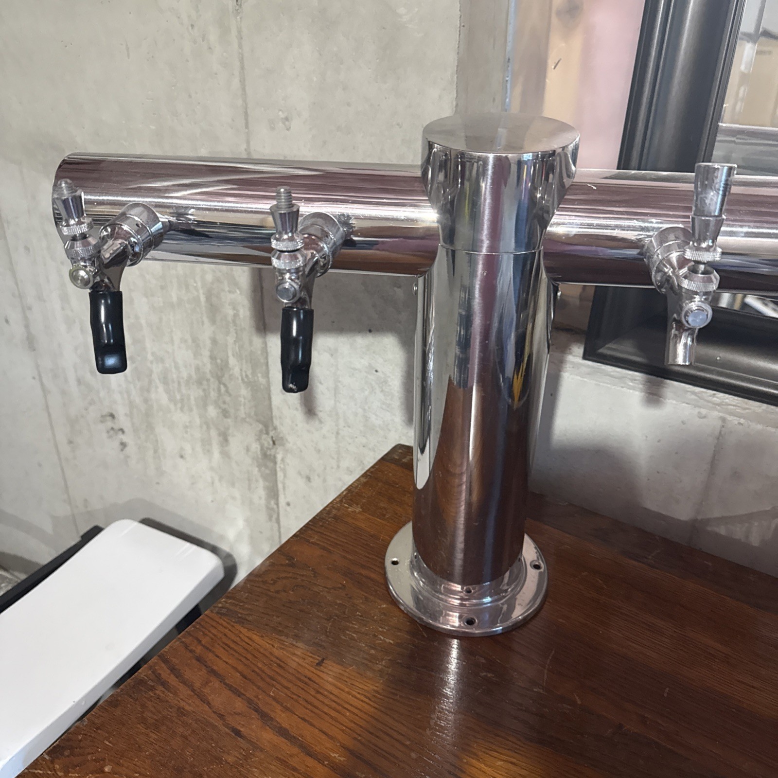 Micro Matic Metropolis T – 4 Faucets Glycol Chilled Used Stainless Steel