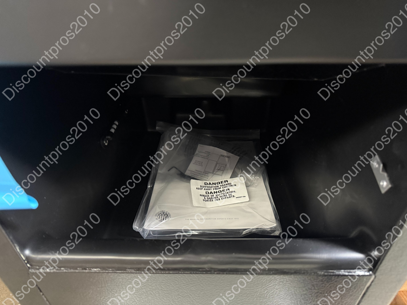 Marvel MACP215-SS01B 15″ Low Profile Clear Ice Machine — NEW / OPEN BOX