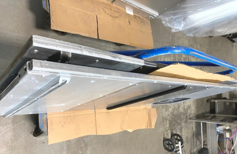 Door/ Eliason Kitchen Traffic Set of 2 doors /Double Panels 60″x 80»/ 110 LBS