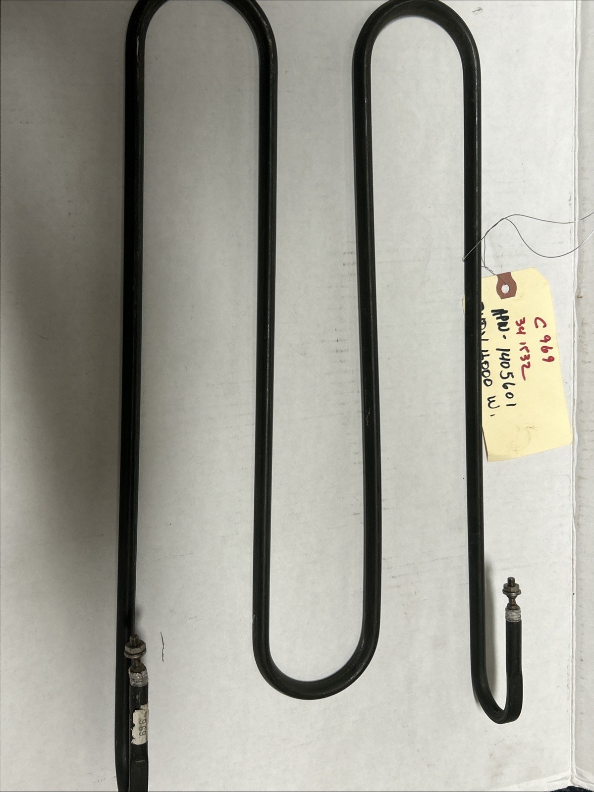 1405601 APW element APW WYOTT 240 v 4000 watts new /old stock all points 341532