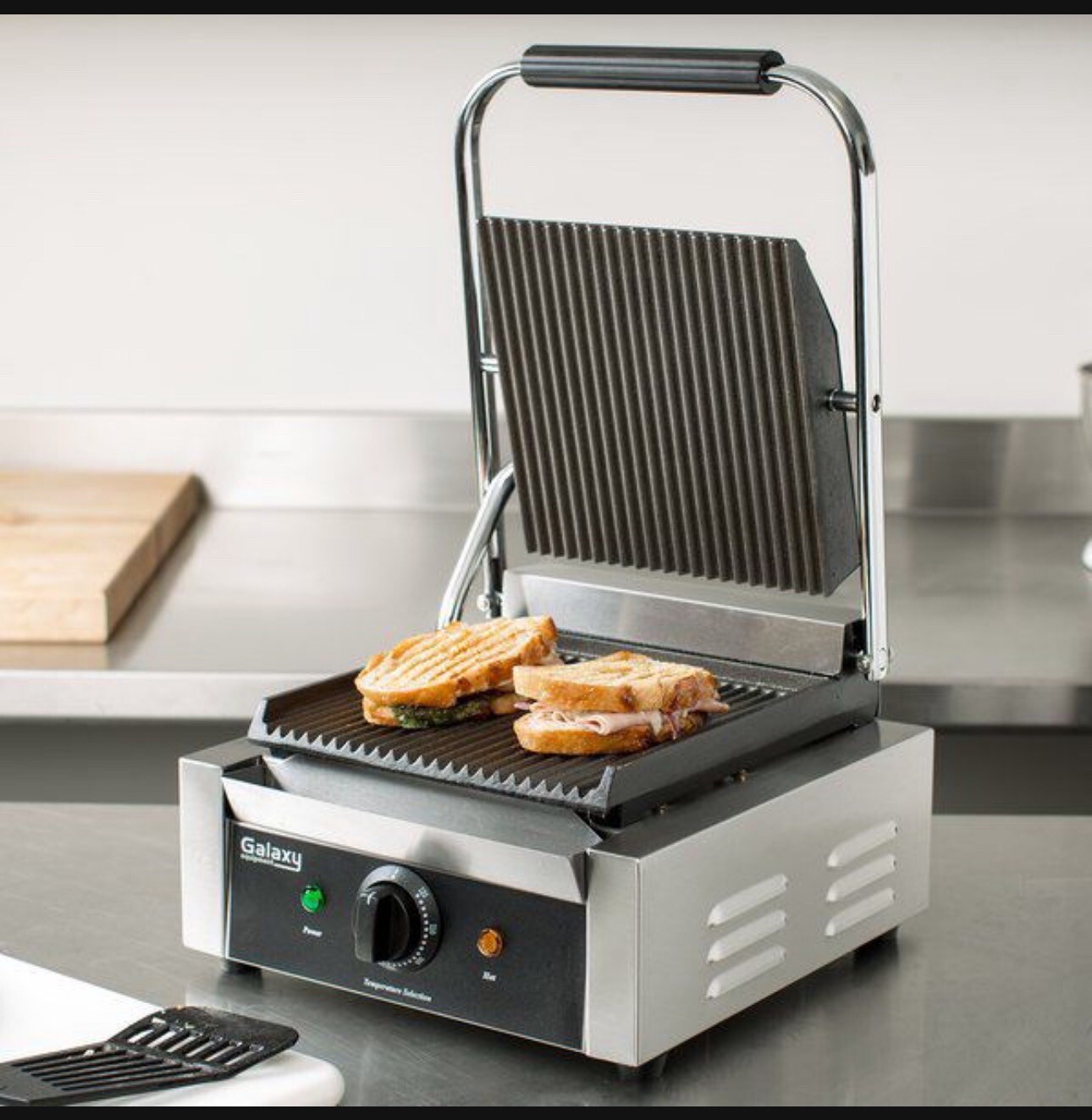 ✅Galaxy P68 Single Panini Sandwich Grill with Grooved Plates – 8 1/2 x 8 1/2 ✅