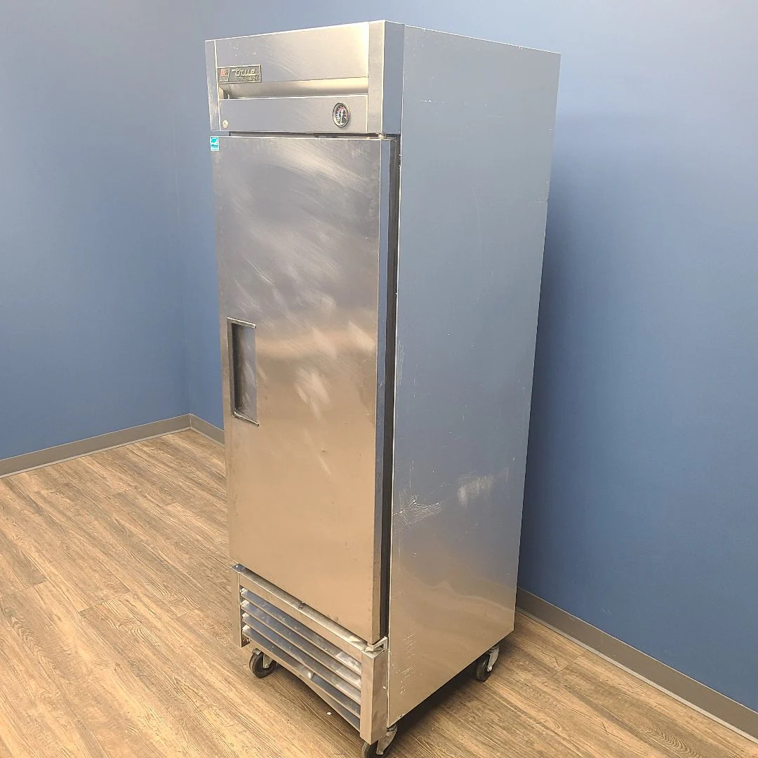 Used True Mfg. T-23 Reach-In Refrigerator 1059165