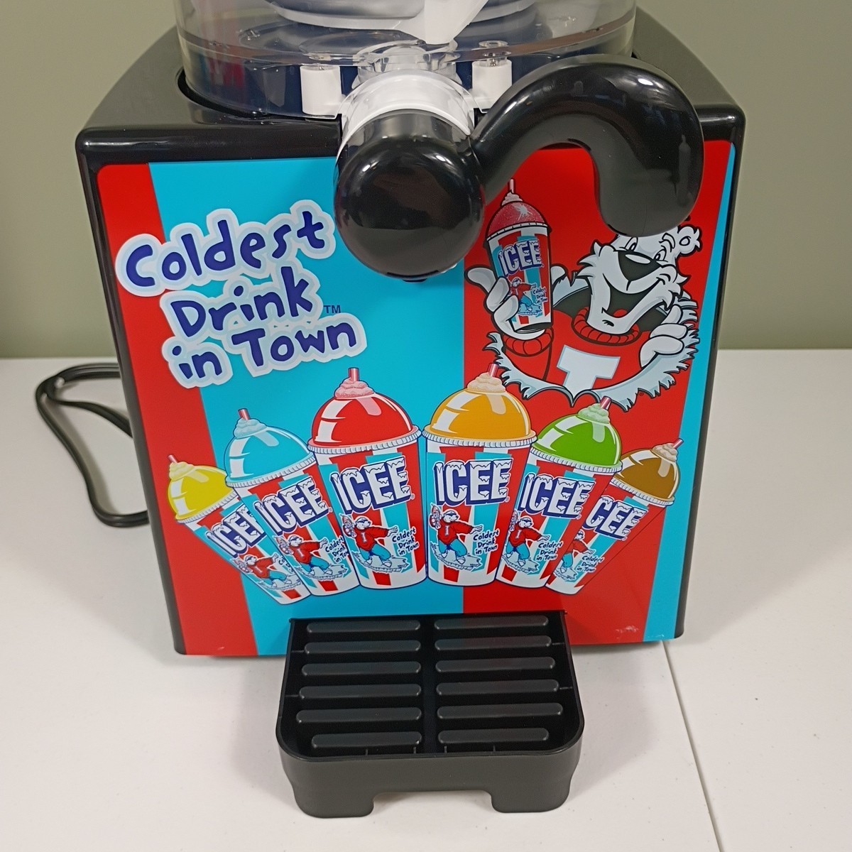 ICEE Slushie Machine Home Countertop Slushy Maker Fizz Creations Kids Fun
