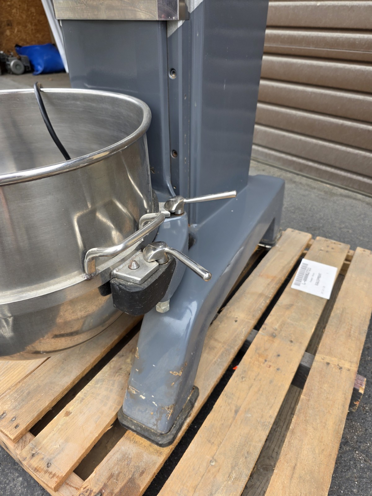 Vollrath 40760 Mix1060 Floor Model 60 qt Planetary Mixer 208-240V Great Shape