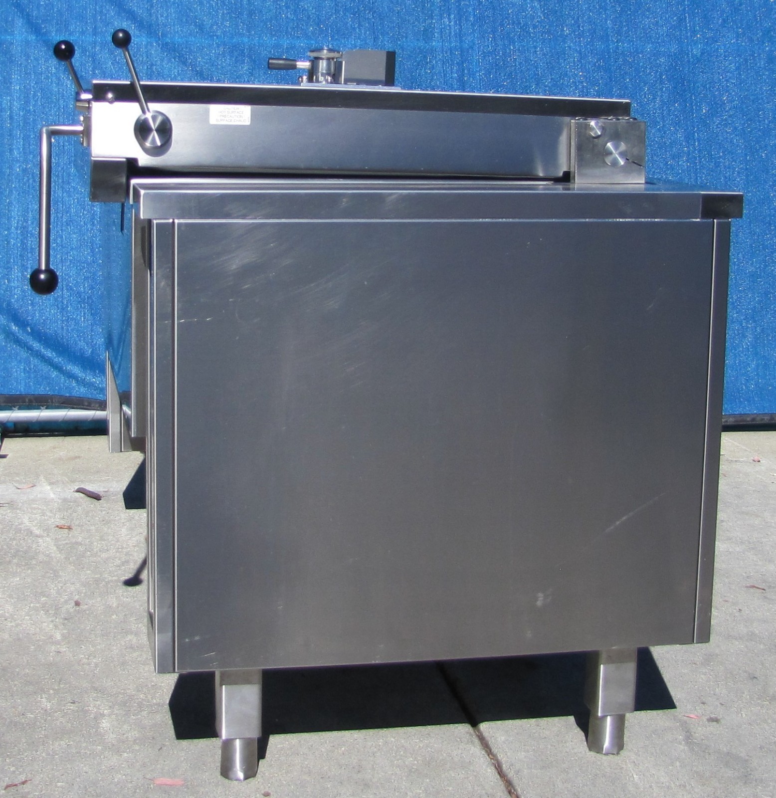 Electrolux 40 Gallon Pressure Bratt Tilt Braising Pan 9CHG583310 480V 3 Phase #2